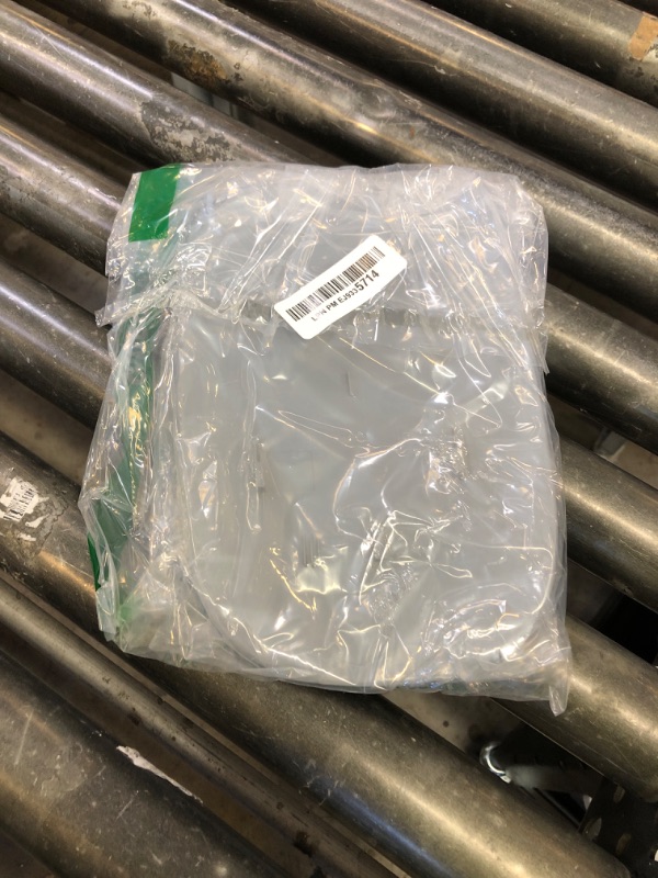 Photo 1 of BINB ROAD Fuel Tank Cover 2057570106 Compatible with Mercedes-Benz C300 C350e C400 | Compatible with AMG C43 C63 C63 C450 2015-2021,Not Painted A