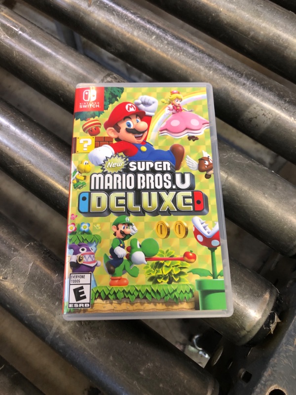 Photo 1 of New Super Mario Bros. U Deluxe - US Version