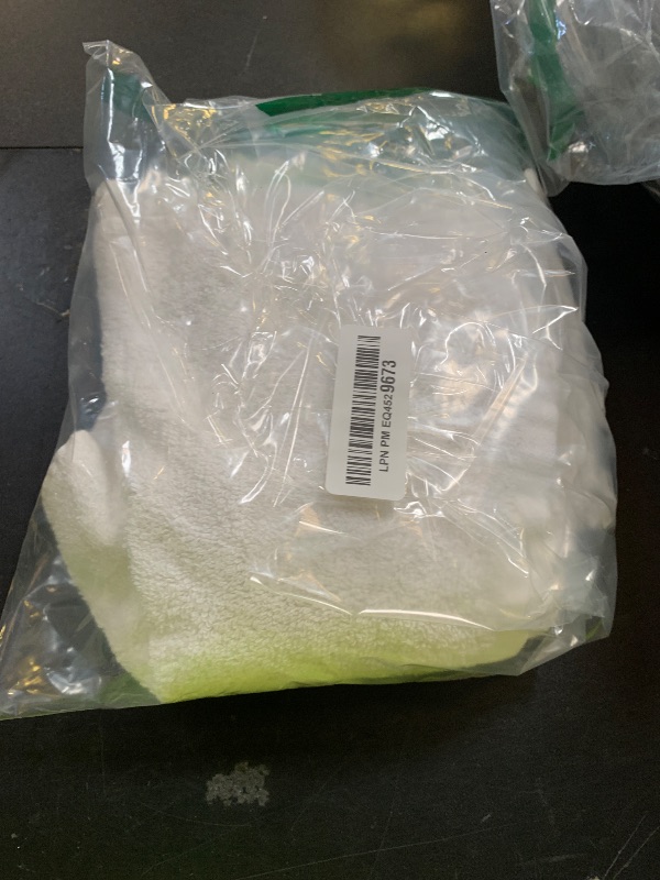 Photo 1 of SINLAND Microfiber Facial Cloths Fast Drying Washcloth 12inch x 12inch White 6 pack