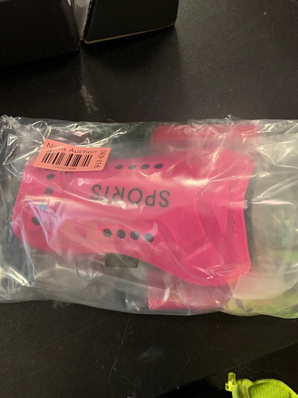 Photo 1 of Syhood Soccer Shin Guards and Socks for Toddler Kids Youth, Lightweight Soccer Shin Pads Protective Defender Gear for 3-5, 5-10, 10-15 Years Old Children Teen Boys Girls Sports Game(L Size,Pink)