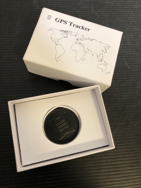 Photo 1 of Quvjd GPS Tracker for Vehicles,Car GPS Tracker Portable Real Time Magnetic GPS Tracking Device,Full Global Coverage Location Tracker for Car,Kids,Dogs.No Monthly Fee/No Subscription Required
