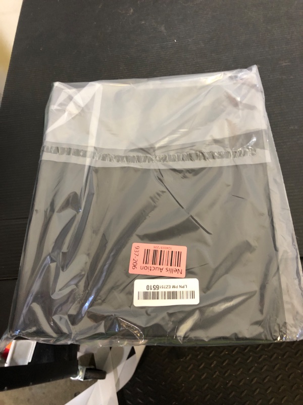 Photo 1 of Avery Economy 3 Ring Binder, 1" Round Rings, 1 Black Binder (03301)