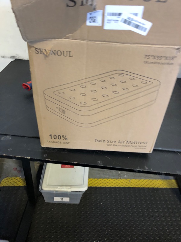 Photo 1 of SENNOUL Twin Air Mattress with Built in Pump Raised,Upgraded Single Blow Up Bed,2 Mins Quick Self Inflatable/Deflation,18"/550lbs Max, Strong Support,No Leakage,No Odor,for Home,Guests,Camping,Travel