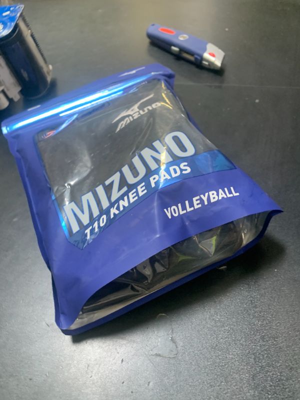 Photo 1 of Mizuno T10 Plus Kneepad, ADULT Volleyball Kneepad, Black, One Size