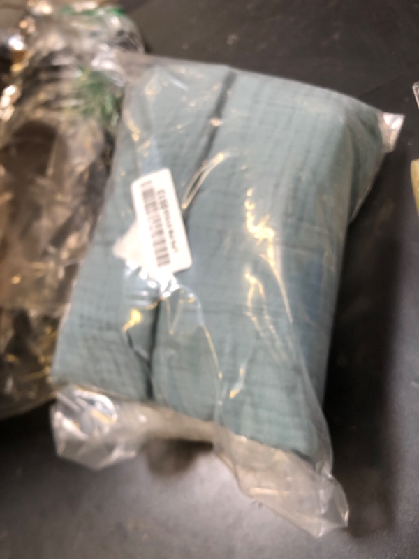 Photo 1 of EMME Muslin Throw Blanket 100% Cotton Blankets for Couch Breathable Gauze All Season Soft and Lightweight Pre-Washed (Teal, 50"x70")