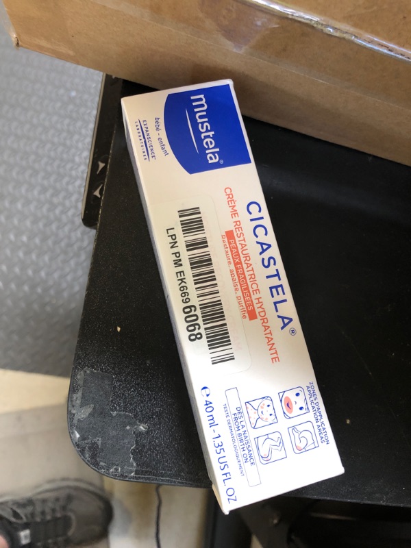 Photo 1 of Mustela Cicastela Moisture Recovery Cream - Multipurpose Baby Ointment for Skin Discomfort - with Natural Avocado & Hyaluronic Acid - Fragrance-Free - 1.35 fl. Oz
