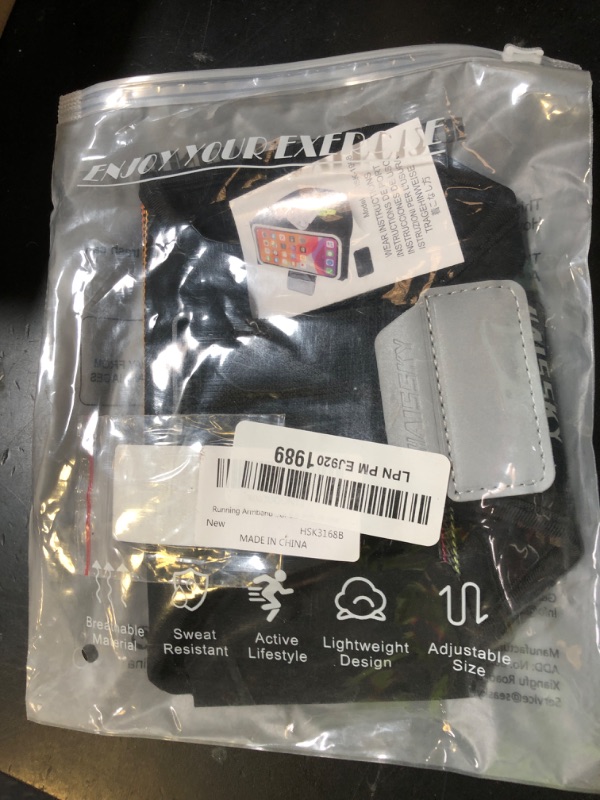 Photo 1 of Running Armband with Earphone Bag Cell Phone Armband for iPhone 16 15 Pro 14 Plus 13 11 XR XS, Galaxy S24/S10 Water Resistant Sports Phone Holder Case & Zipper Slot Car Key Holder for 6.9 inch Phone