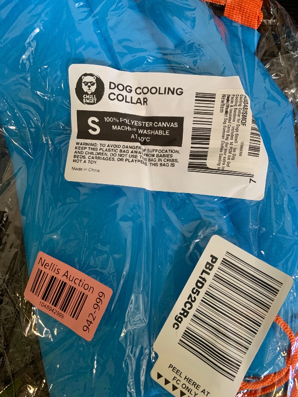 Photo 1 of Cooling Collar for Dogs | Ice Dog Cooling Bandana | Includes 16 PCM Ice Gel Packs & Insulated Carry Bag (Small)