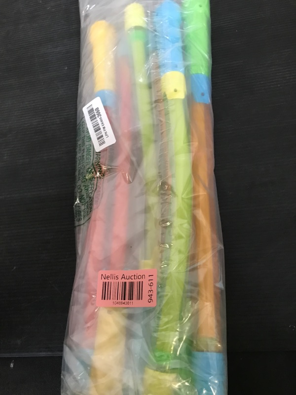 Photo 1 of LQYoyz Water Soaker Blaster -16.5'' Bulk Squirt Gun for Kids Adults Water Game Fighting Toys for Summer Swimming Pool Beach Outdoor Activity 6 PCS