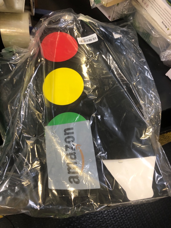 Photo 1 of 2pcs Traffic Light Favor Boxes for Kids, Creative Traffic Light Lamp Gift Boxes Funny Traffic Light Signs Table Centerpieces Present Boxes for Boys Girls Car Toy Themed Birthday Party Decorations