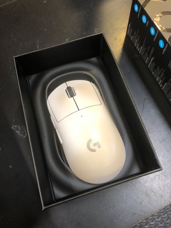 Photo 1 of Logitech G PRO X SUPERLIGHT Wireless Gaming Mouse, Ultra-Lightweight, HERO 25K Sensor, 25,600 DPI, 5 Programmable Buttons, Long Battery Life, Compatible with PC / Mac - White