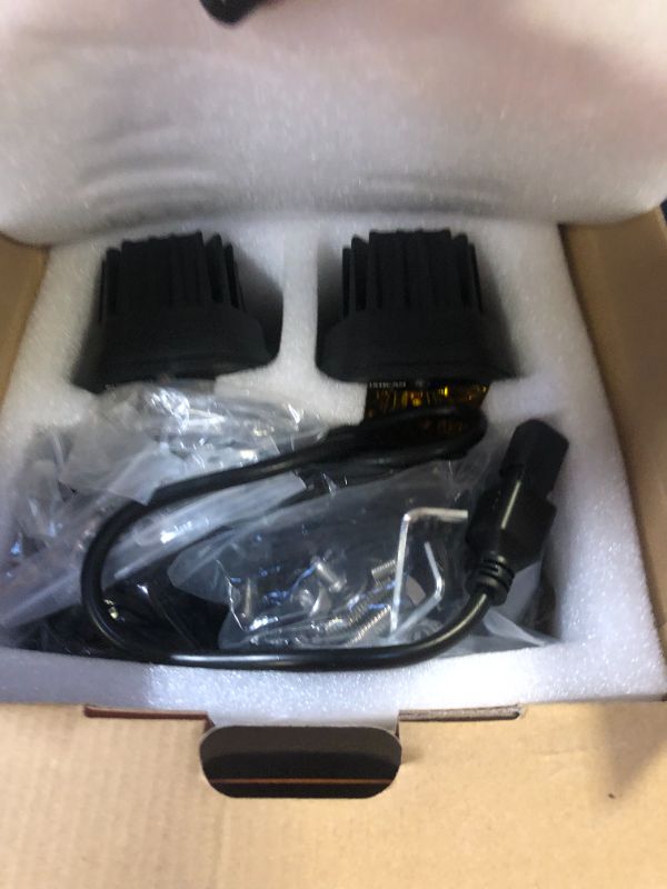 Photo 1 of Auxbeam 3" 80W Cube LED Pods with Amber Covers, XP-Ultra Series Spot Flood Combo Beam Ditch Lights, 9600LM Yellow Offroad Fog Light Bar, for Off-Road Truck Car Jeep ATV UTV SUV Motorcycle, Pair
