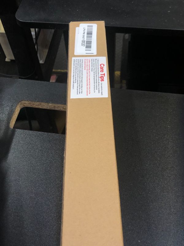 Photo 1 of 100PCS Natural Dried Pampas Grass Decor - 17.5" Fluffy Pampas Grass Bouquet - Boho Home Decor Dried Flowers for Wedding Floral Room Home Party Table Decorations