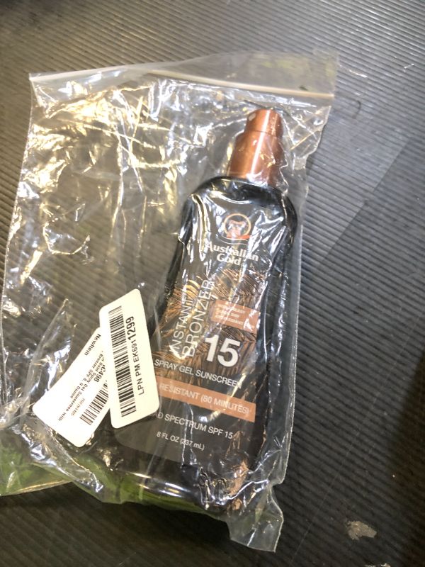 Photo 1 of Australian Gold Spray Gel Sunscreen with Instant Bronzer SPF 8, 8 Ounce