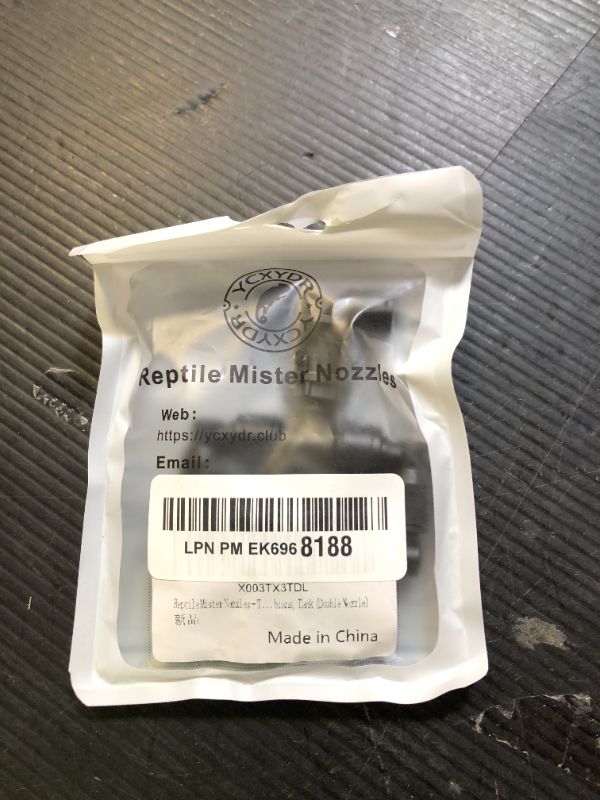 Photo 1 of T Double Reptile Mister Nozzles - 1/4'' Fine Mist Fogger for Terrarium, Paludarium, Vivarium, Plants, Amphibians, Tank