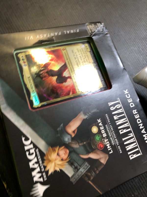 Photo 1 of Magic: The Gathering Final Fantasy VII Commander Deck - Limit Break