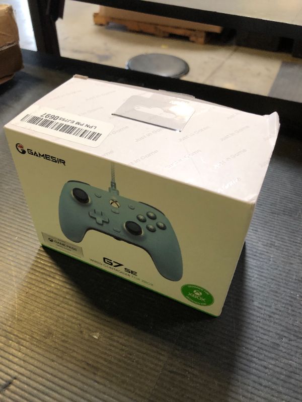 Photo 1 of GameSir G7 SE Blue Wired Xbox Controller for PC, Xbox Series X/S, Xbox One, Officially Licensed Hall Effect Xbox Controller with 3.5mm Earphone Port, 2 Mappable Back Buttons, 1000hz, Anti Stick-Drift