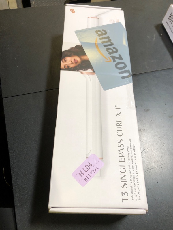 Photo 1 of T3 SinglePass Curl X Extra-Long Barrel 1", 1.25", 1.5" Curling Iron with 9 Heat Settings and Ceramic Barrel for Fast Styling and Lasting Results on All Hair Types