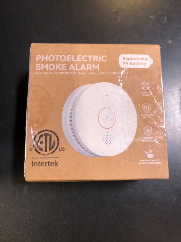 Photo 1 of Jemay  Detector Fire Alarms 9V Battery Operated with Photoelectric Sensor, Smoke Alarms Easy to Install, 1 Pack