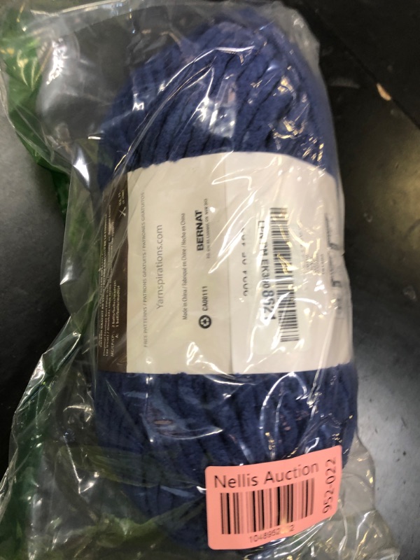 Photo 1 of Bernat Blanket Super Bulky Yarn, 5.3oz, Guage 6 Super Bulky, Navy