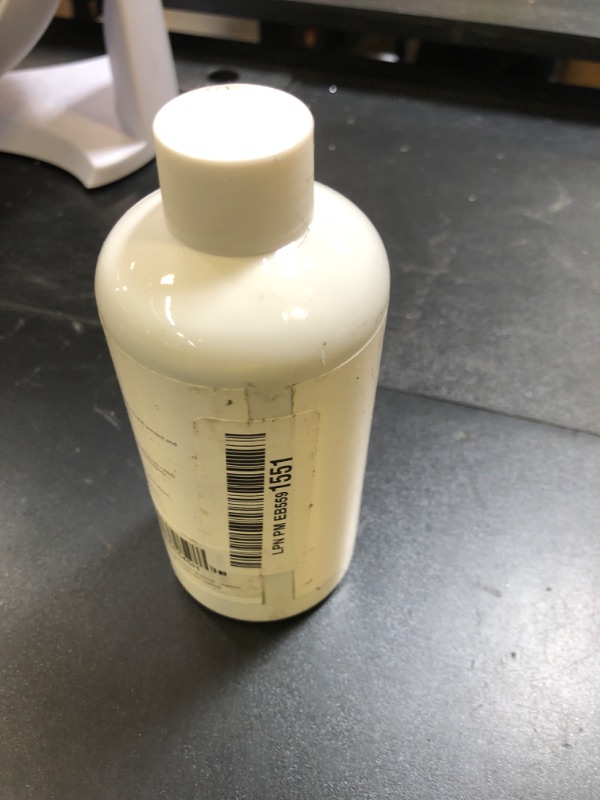 Photo 1 of Aquario Neo Essence - Maximizes Fertilizer Absorption & Photosynthesis Enhancer for Aquariums | Promotes Plant Growth & Color Development - Water Conditioner for Aquarium Tank - 300ml