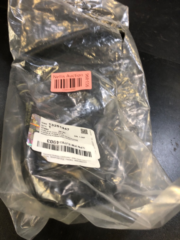 Photo 1 of General Motors 13251447, Engine Coolant Recovery Tank Hose