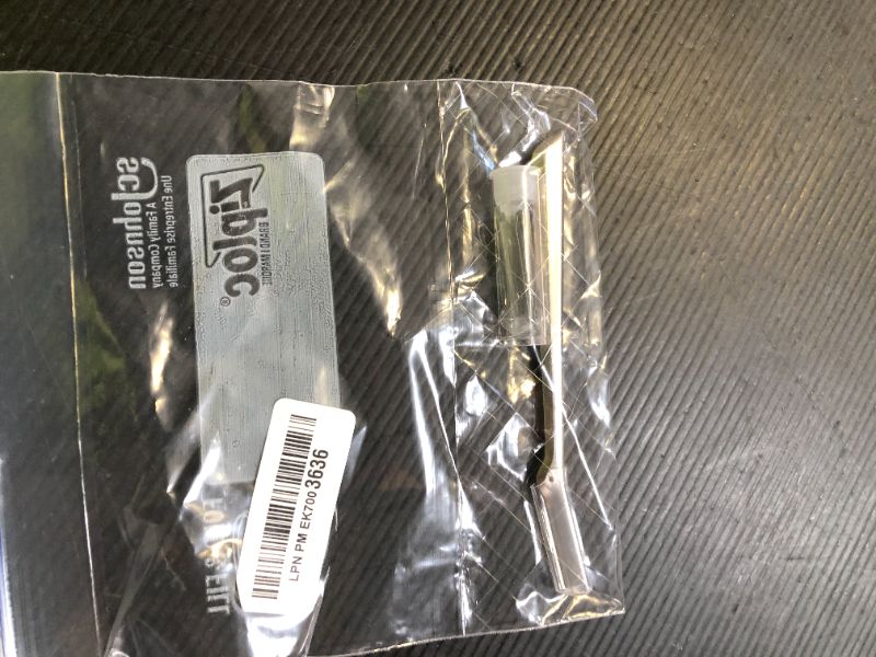 Photo 1 of Tweezerman Stainless Steel Facial Razor