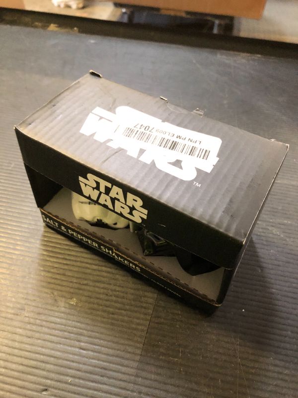 Photo 1 of Star Wars Salt and Pepper Shakers Officially Licensed Disney Stormtrooper & Darth Vader Ceramic Set for Kitchen & Home Decor, Housewarming Gift for Movie Fans Comic and Gaming Kitchenware | Paladone