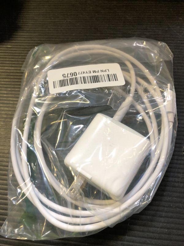 Photo 1 of 30W USB C Charger for iPad Pro 13, 12.9, 11 inch 2024 2023 2022 2021 2020 2019 M4 M2 M1, iPad Air 5 4, M3 M2, Mini 6, A17 Pro, iPad 10, A16, MacBook Air, iPhone 16 15, Pixel 8 7 Pro, 6.6ft USB-C Cable