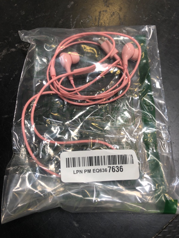 Photo 1 of USB C Headphones Wired Earbuds for iPhone 16/15 Pro Max/iPad Pro, with HiFi Mic Volume Control Type C Earphones for Samsung Galaxy S25/S24/S23 Ultra, Noise Cancelling for iPhone 15 Headphones, Pink