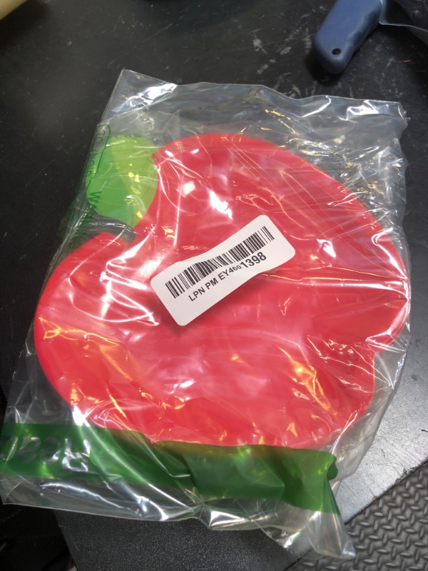 Photo 1 of 15 Red Apple Party Paper Plates Decorations Back to School Paper Plates First Day of School Party Supplies Schools Disposable Tableware for  Guests for Christmas Kindergarten Preschool 6.6X7.4