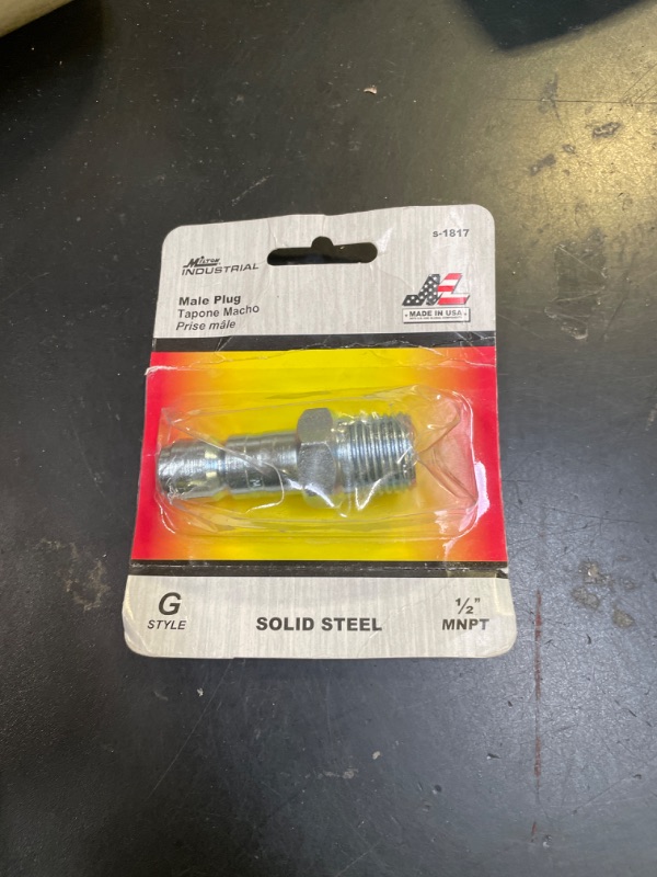 Photo 1 of Milton S-1817 1/2" MNPT G Style Plug