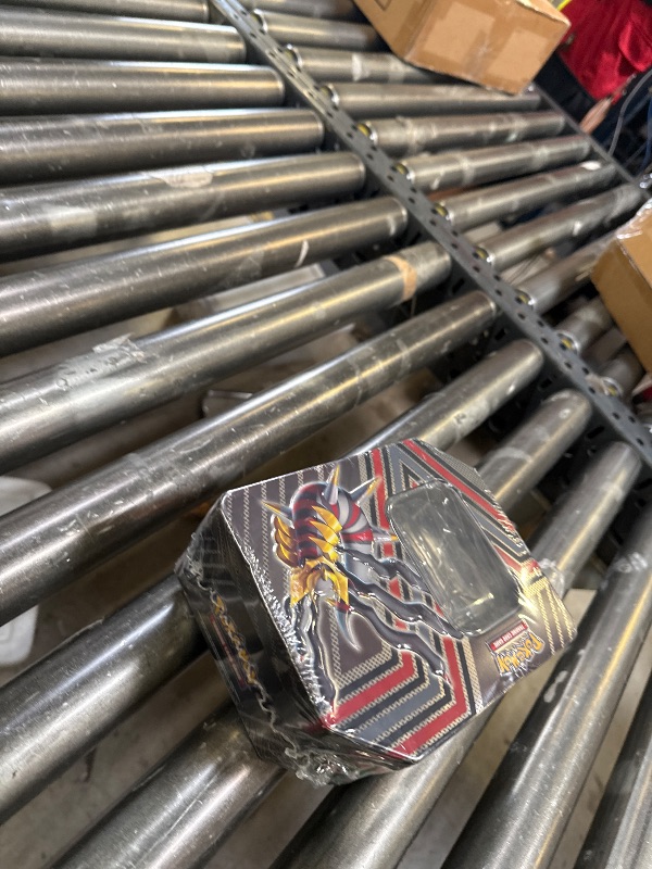 Photo 1 of Pokemon TCG: Hidden Potential Tin - Giratina V
