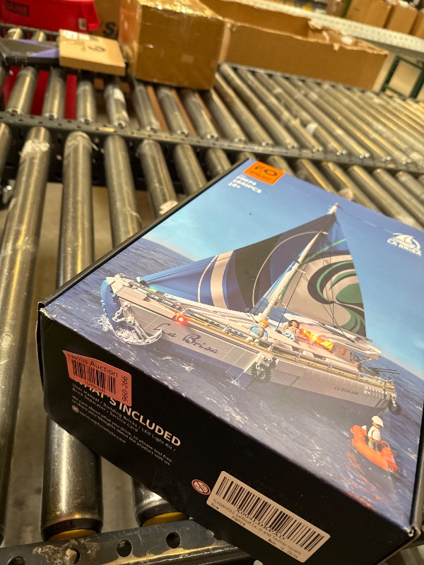 Photo 1 of FUNWHOLE Sailboat La Brisa Lighting Building-Bricks Set - City Yacht 1640 Pcs Collection Display Set for Adults and Technic Lovers