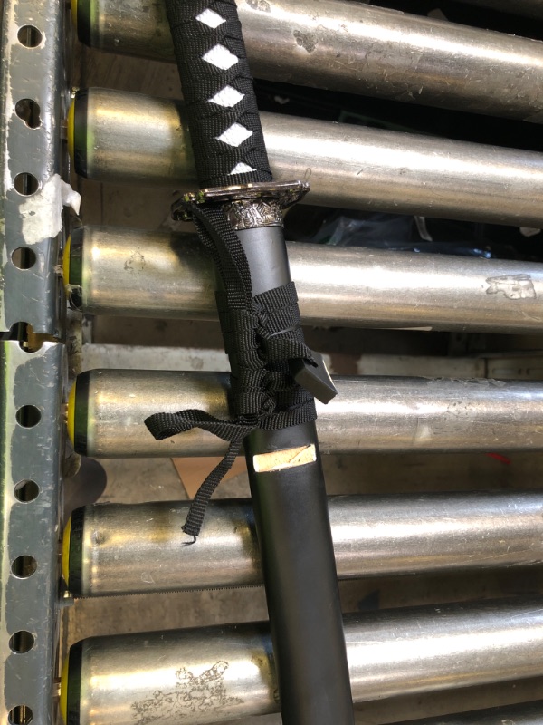 Photo 1 of BladesUSA - 1 piece missing other two pieces. 