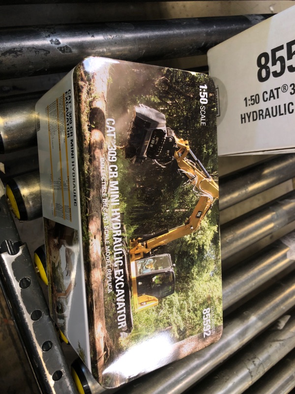 Photo 1 of Diecast Masters 1/50 High Detail Caterpillar D8T Dozer with 8U Blade
