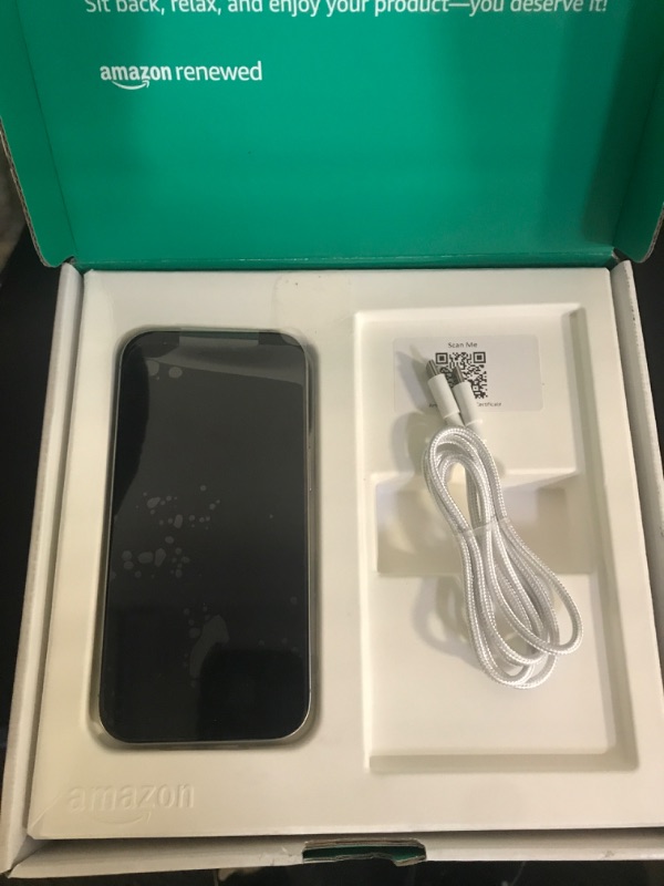 Photo 1 of Apple iPhone 16 Pro, US Version, 256GB, Natural Titanium - Unlocked (Renewed Premium)