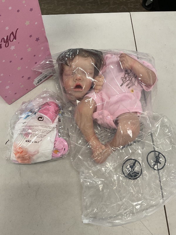 Photo 1 of SEE NOTES PICTURES,,,,,,,,,,,GYCV Lifelike Reborn Baby Dolls Girl Full Body Silicone 18 Inch Vinyl Newborn Girl Doll Washable Baby Dolls Real Life Babies That Look Real Small Reborn Doll Best Toy for Kids Ages 3+