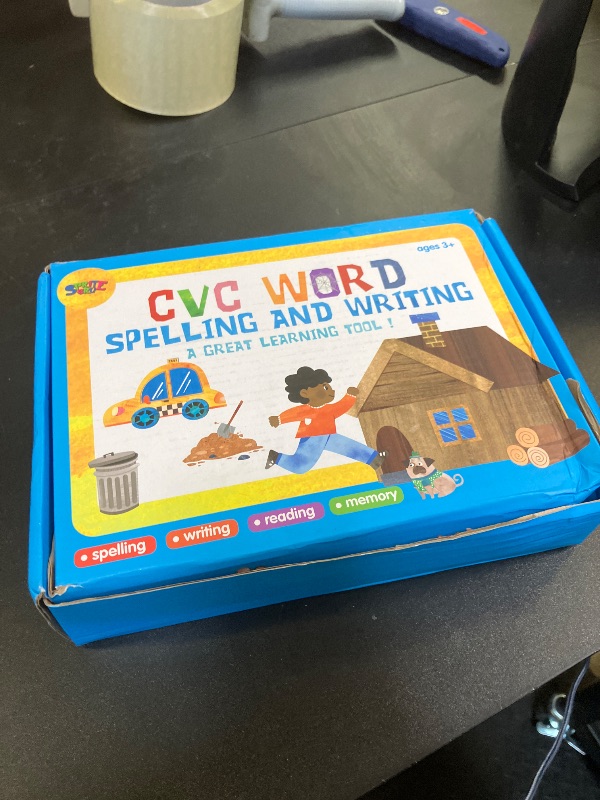 Photo 1 of 154 PCS Wooden CVC Word Spelling Game, Short Vowel Spelling Flashcards Sight Words Flash Cards Montessori Early Educational Toys for Preschool Kindergarten (5 Dry Erase Marker Included)
