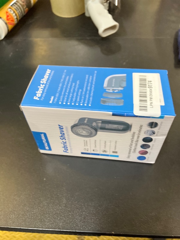 Photo 1 of BEAUTURAL Fabric Shaver and Lint Remover, Sweater Defuzzer with 2-Speeds, 2 Replaceable Stainless Steel Blades, Battery Operated, Remove Clothes Fuzz, Lint Balls, Pills, Bobbles Gray