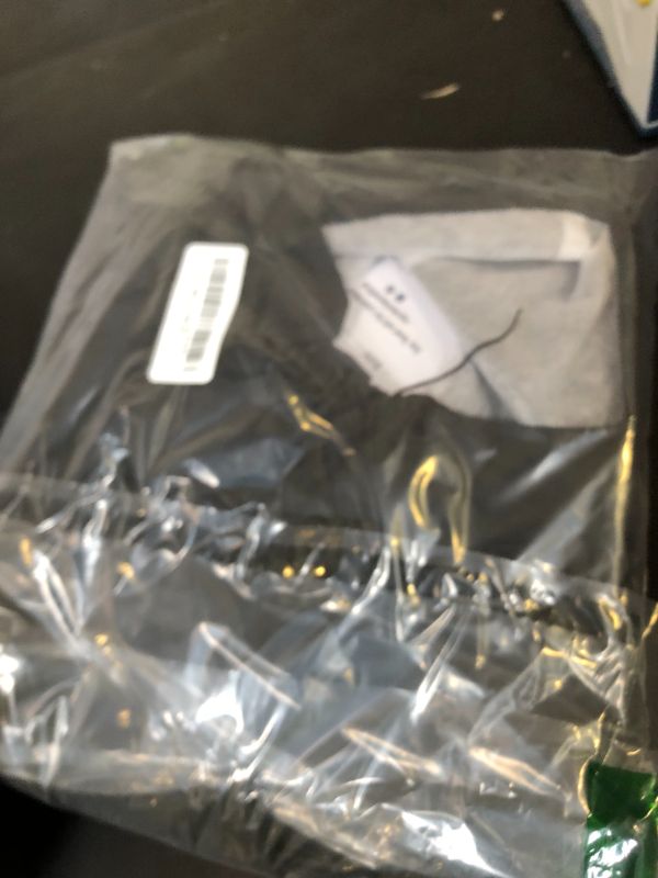 Photo 1 of GraduatePro Matte Graduation Cap and Gown 2025 Set Bulk with Tassel for High School & College Black 42
