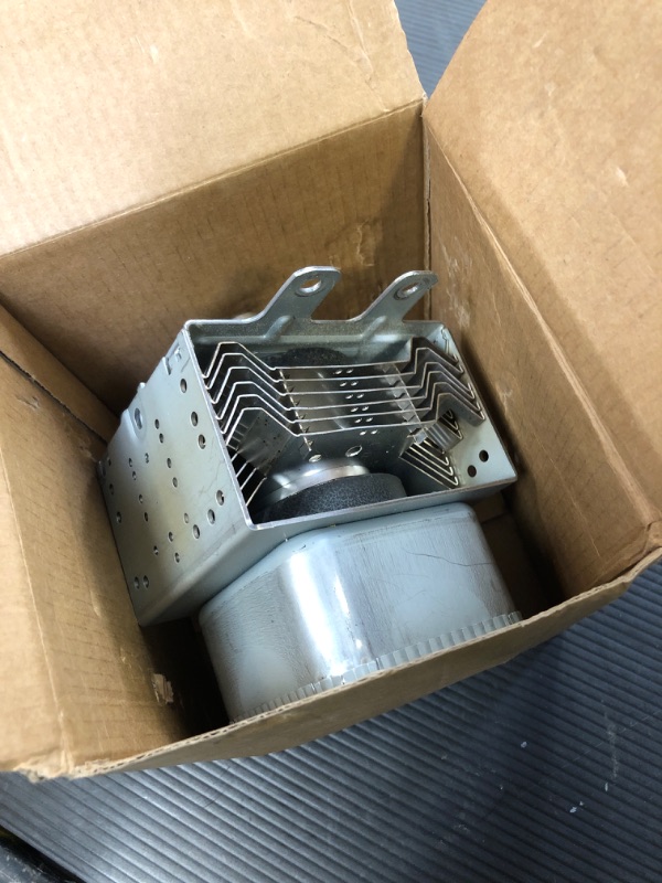 Photo 1 of OM75P-21-ESGN Microwave Magnetron Compatible with Samsung Microwave ME SMH Series, Magnetron Replaces Following Parts OM75P-21-ESGN, AP4502427, PS4251316,Passed OEM Test