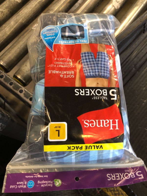 Photo 1 of Hanes Men Hanes Men's Tagless Boxers with Exposed Waistband, Assorted Multi-Packs and Colors