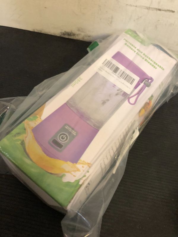 Photo 1 of Cordless Portable Personal Size Blender - Mini Blender Make Smoothies and Shakes, 380Ml BPA Free Travel Cup, Powerful Blending Suit in Office/Home/Gym