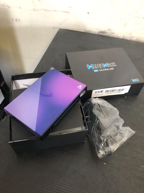 Photo 1 of H96 Max M9 TV Box Android 14.0 RK3576 8GB RAM 128GB ROM WiFi6 1000M LAN BT5.4 USB3.0 Support AV1 VP9 4K 60fps H.265 HDR Box