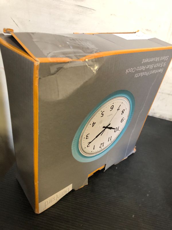 Photo 1 of Bernhard Products Retro Wall Clock 9.5 Inch Blue Kitchen 50's Vintage Design Round Silent Non Ticking Battery Operated Quality Quartz Clock (Robin Egg Blue)