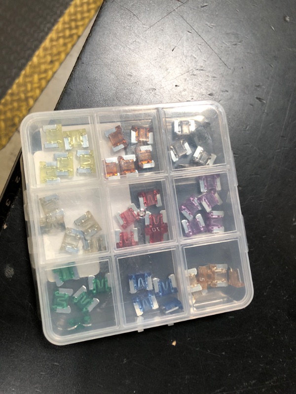 Photo 1 of Low Profile Mini/APS, ATT/Car Fuse Assortment Kit, 45 Pieces, LPM Automotive Blade Fuse, 9 Current Ratings - 2A/ 3A/ 5A/ 7.5A/ 10A/ 15A/ 20A/ 25A/ 30A