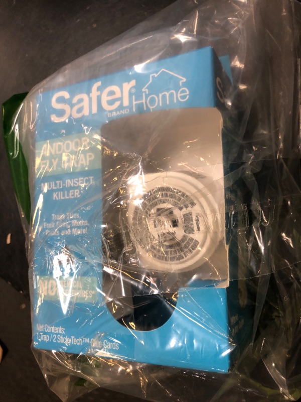 Photo 1 of Safer Home Indoor Plug-In Fly Trap - SH502 - Effective Fruit Fly Traps for Indoors, 400 Sq Ft Protection - Style: 1 Device + 2 Glue Cards