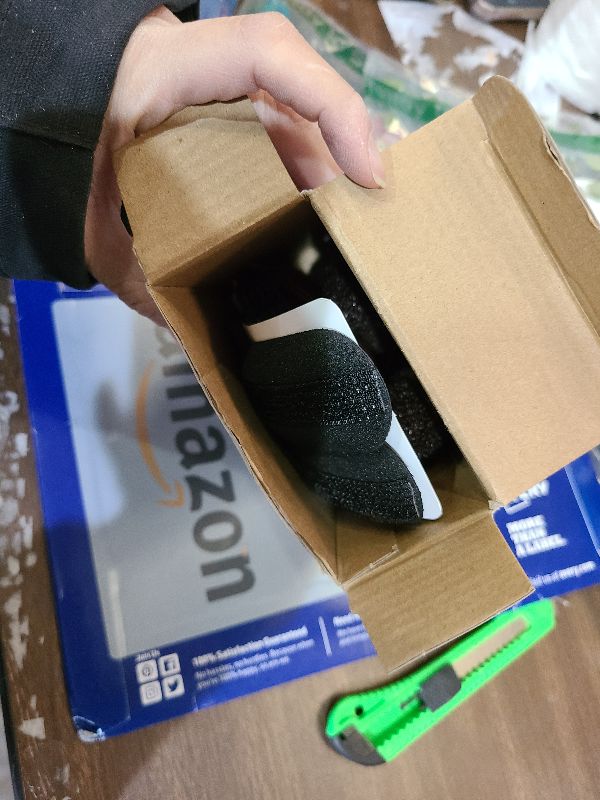 Photo 1 of 11 Pieces Hair Bump Sponge Volume Hair Bases Set Bump It Accessory for Volume Insert Styling Tools up Combs Clips Sponge Bun Updo Accessories for Women DIY Hairstyles(Black, Brown)