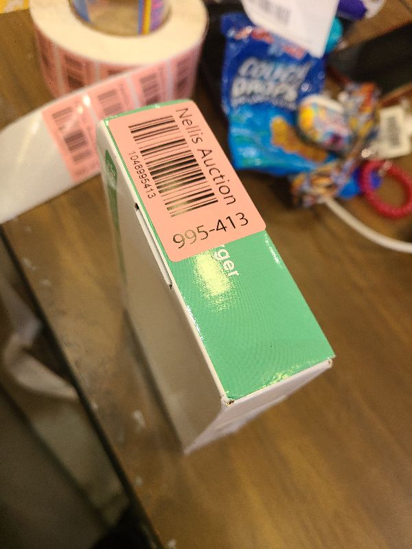 Photo 1 of 125W USB C Fast Charger Charging Station Block for Apple Watch Charger, USB C 6 Port PD GaN Fast Charger Hub Power Adapter for iPad iPhone 17 16 15 14 13 Apple Watch 10 9 8 7 6 5 Galaxy S23 Note 20